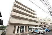 サンシャインヒルズ 3階 築21年6ヶ月の賃貸物件