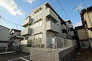 楽々園駅より徒歩17分 3階 築8年5ヶ月の賃貸物件