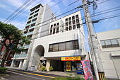 広島市西区上天満町 8階建 築38年のイメージ