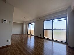 グレース古江 4階2LDKのリビング/ダイニング