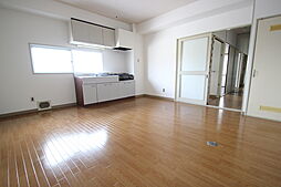 重岡ビル 6階2LDKのリビング/ダイニング