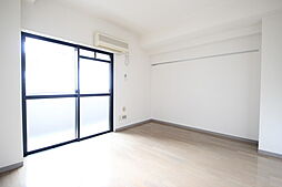 アベニュー牛田新町 3階1Kのリビング/ダイニング