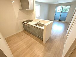 RESIDENCE M.S 1階1LDKのリビング/ダイニング