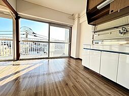 市川マンション 3階2DKのリビング/ダイニング