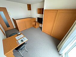 レオパレスＣｈａｍｂｒｅ　Ｓ 3階1Kのリビング/ダイニング