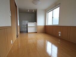 バス 荒神町下車 徒歩3分の賃貸アパート 2階2LDKのリビング/ダイニング