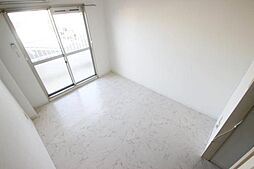 柴崎皆実町ビル 1階1Kのリビング/ダイニング