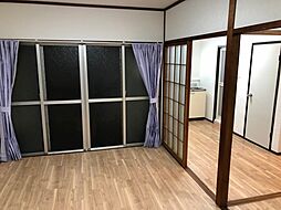 第2中万ビル 2階2DKのリビング/ダイニング