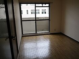 パル翠町（ファミリー） 1階2LDKのリビング/ダイニング