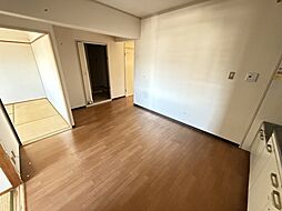 コーポハピネス 5階2LDKのリビング/ダイニング