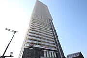 グランクロスタワー広島 44階 築8年9ヶ月の賃貸物件
