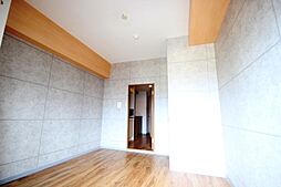 オプス6丁目 4階1Kのリビング/ダイニング