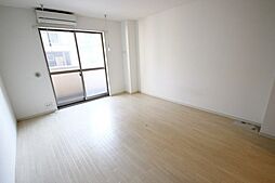 フォブール銀河III 3階1Kのリビング/ダイニング