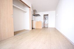 尾長東アパートB棟 1階ワンルームのリビング/ダイニング