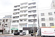宇品3丁目駅より徒歩2分 築52年4ヶ月 7階建の賃貸物件