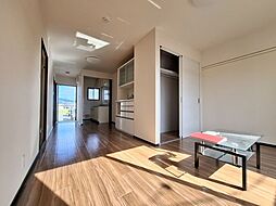 ハルハレーン 1階2LDKのリビング/ダイニング