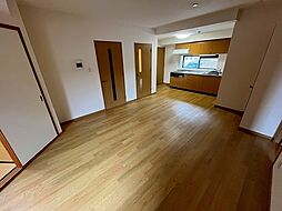 サウスウエストプラザ 2階3LDKのリビング/ダイニング