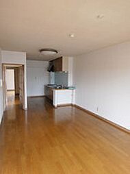 第2山幸マンション 2階3LDKのリビング/ダイニング