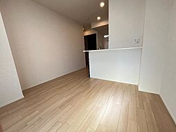 コーセー飯田 1階1LDKのリビング/ダイニング