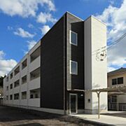 向洋駅より徒歩9分 3階 築8年の賃貸物件