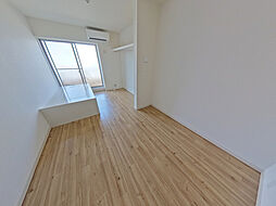 リヴィエール戸坂I 1階ワンルームのリビング/ダイニング