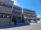 広島市東区戸坂くるめ木2丁目 3階建 築35年のイメージ