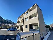 ＬＵＱＲＡＳ可部Ａ 3階 築4年11ヶ月の賃貸物件