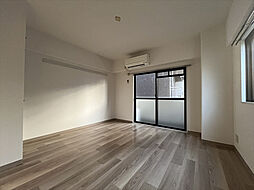 エトワール西村 3階1Kのリビング/ダイニング