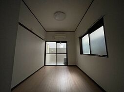 レジェンド庚午中 1階ワンルームのリビング/ダイニング