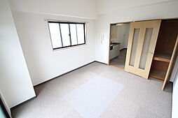 貴船御館 4階1Kのリビング/ダイニング