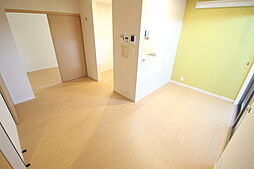 アイム古市 1階1LDKのリビング/ダイニング