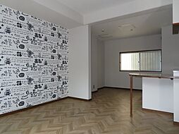 坪井ビル 1階ワンルームのリビング/ダイニング