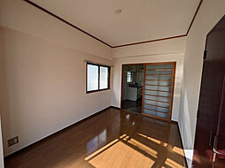 エムズレア千田町 4階1DKのリビング/ダイニング