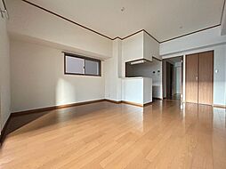 サムティレジデンス平和大通り 5階ワンルームのリビング/ダイニング