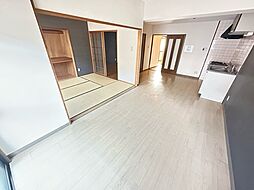 シャルマン財官II 2階3LDKのリビング/ダイニング