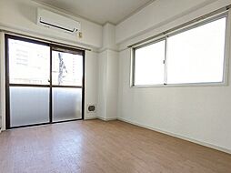 ＶＩＬＬＡ三篠 3階1DKのリビング/ダイニング