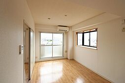 シャインハウスD棟 1階2LDKのリビング/ダイニング