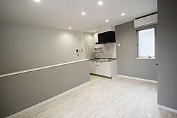 Prive上安 2階1LDKのリビング/ダイニング