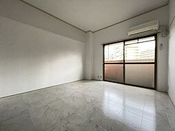 ヴィラ丸本 3階1DKのリビング/ダイニング