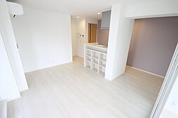 skyeN 2階1LDKのリビング/ダイニング