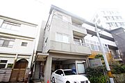 県病院前駅より徒歩9分 2階 築43年の賃貸物件