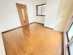 スタープラザ白島中町 2階1Kのリビング/ダイニング