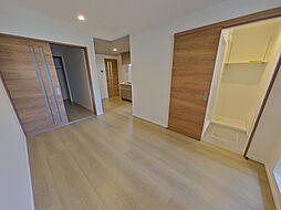 REGALEST 江波東 1階1LDKのリビング/ダイニング