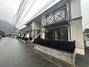 中島駅より徒歩12分 1階 築30年10ヶ月の賃貸物件