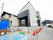 安芸長束駅より徒歩6分 1階 築3年11ヶ月の賃貸物件