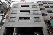 比治山下駅より徒歩6分 築47年10ヶ月 7階建の賃貸物件