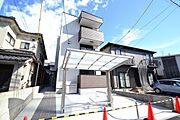 草津南駅より徒歩7分 1階 築5年10ヶ月の賃貸物件