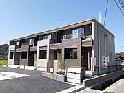  2階 築3年5ヶ月の賃貸物件