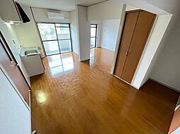 カルチェ川内 2階2LDKのリビング/ダイニング