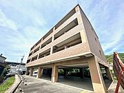 七軒茶屋駅より徒歩7分 築28年4ヶ月 4階建の賃貸物件